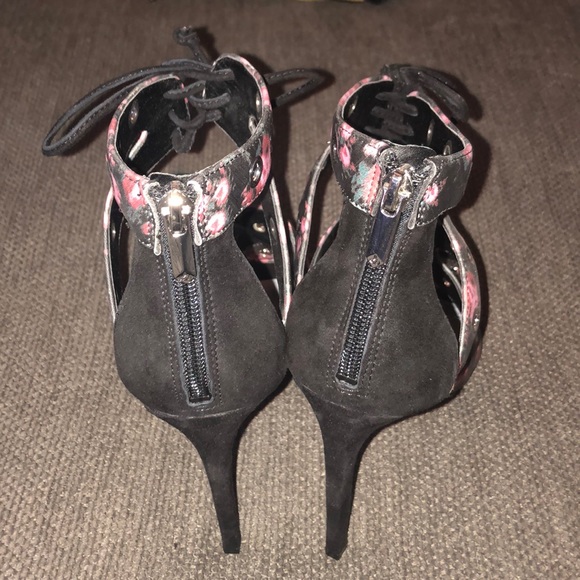 Sam Edelman Floral Heels - Picture 4 of 8